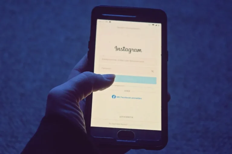 Instagram Bio Ideas for Events, Couples, and Creators