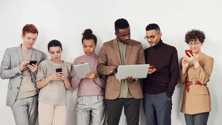 What seasonal social media campaigns Publishers Can Learn From Search Interest in magazinenote.com